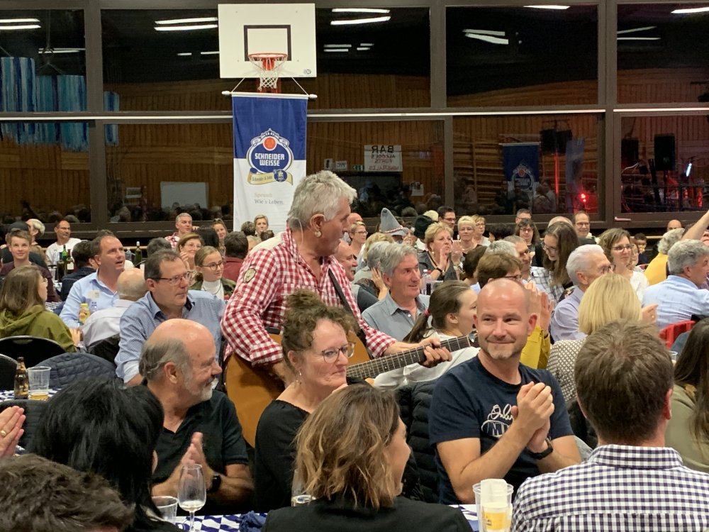 04_1237EEA2-F6A4-4DB3-BFE6-B46BEEB45607