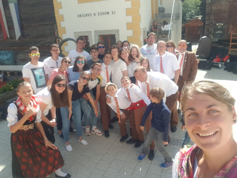 BDA18F6A-05C3-4BBE-81BD-22D34B067E6D