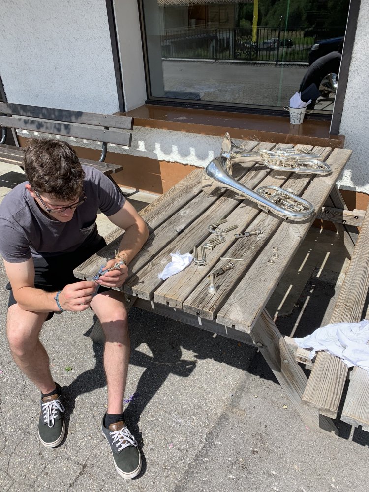 E664588F-F785-4453-933A-EA0F788E3297