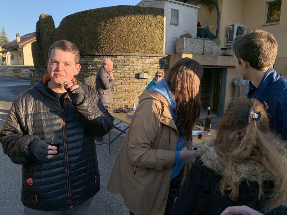 41EA0F75-5BD1-490A-BE14-19D39EABC2B4