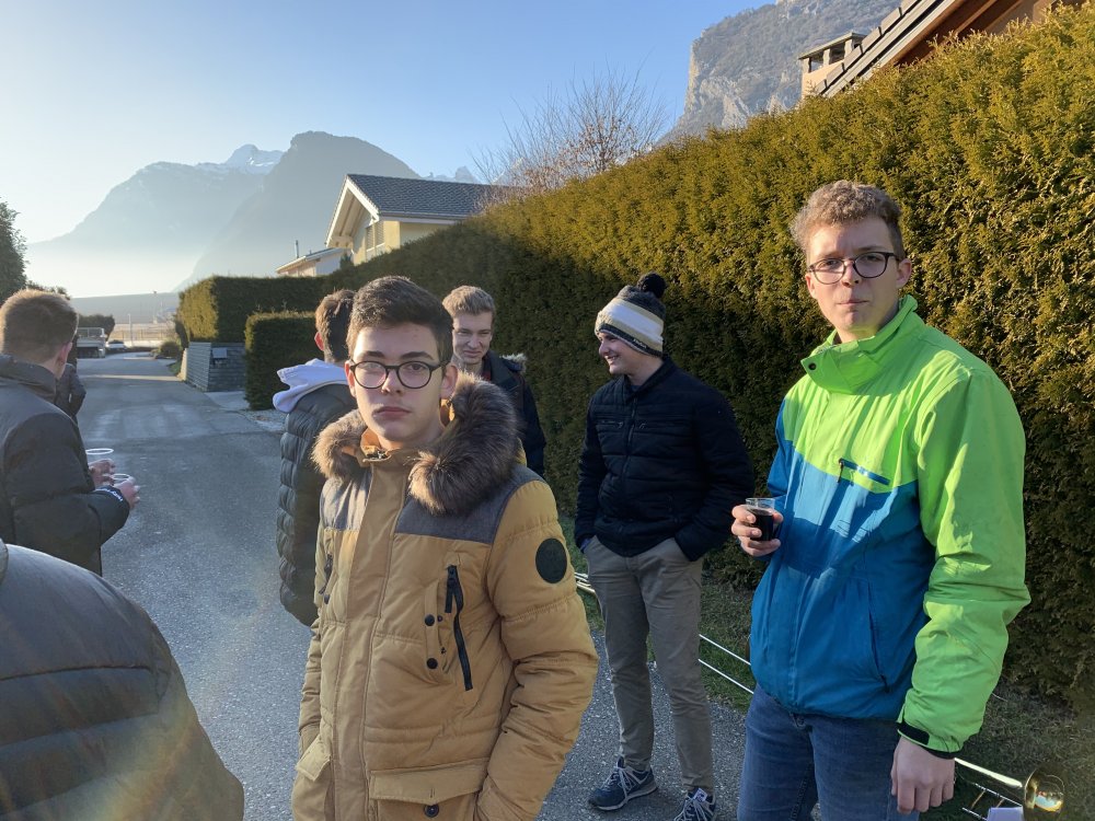 E929E39B-F6CE-421F-B9D5-1306749C1CC0