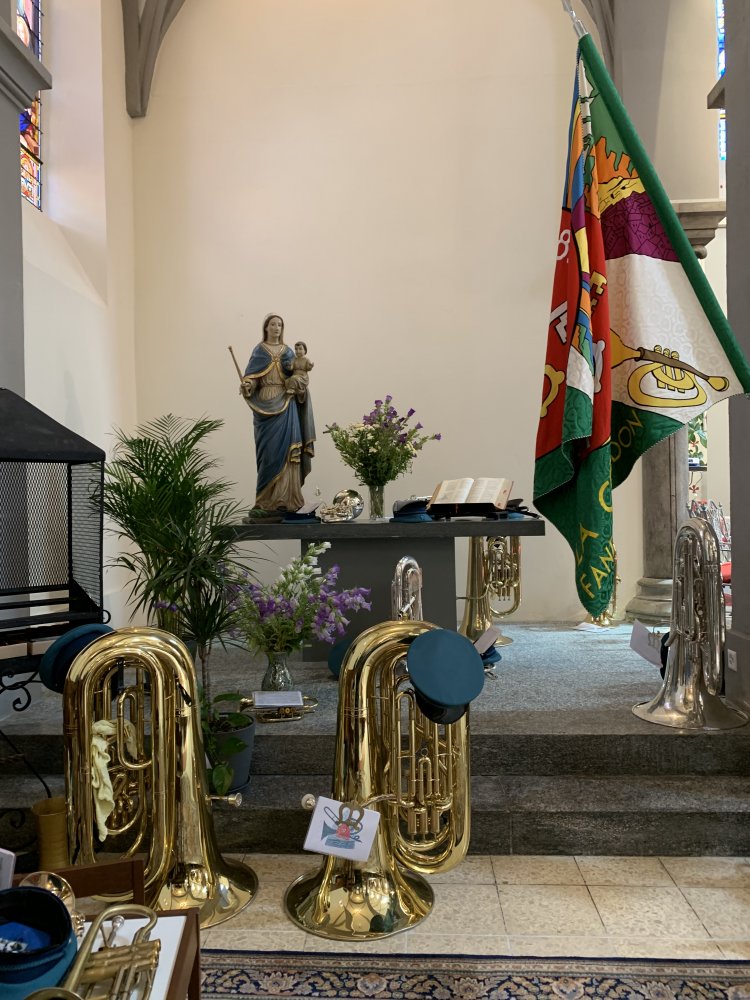 8890E3DB-FD05-47AE-94F5-BEDE23FDDF7E