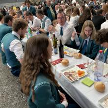 296F6D25-A186-4014-9FB1-C25B21CDF6E2