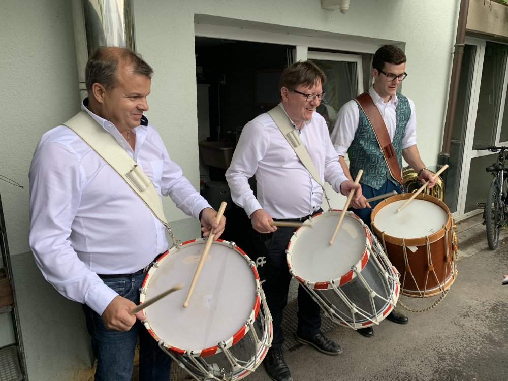 EE79B9D7-5F5E-4399-B312-A805EB416CF8